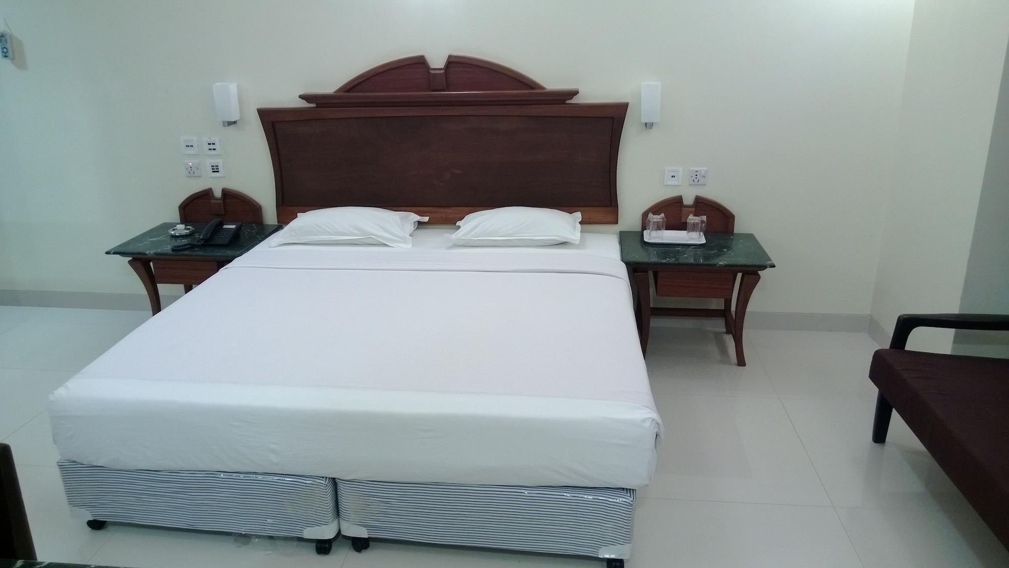 Strand Hotel, Colaba Мумбаи Экстерьер фото