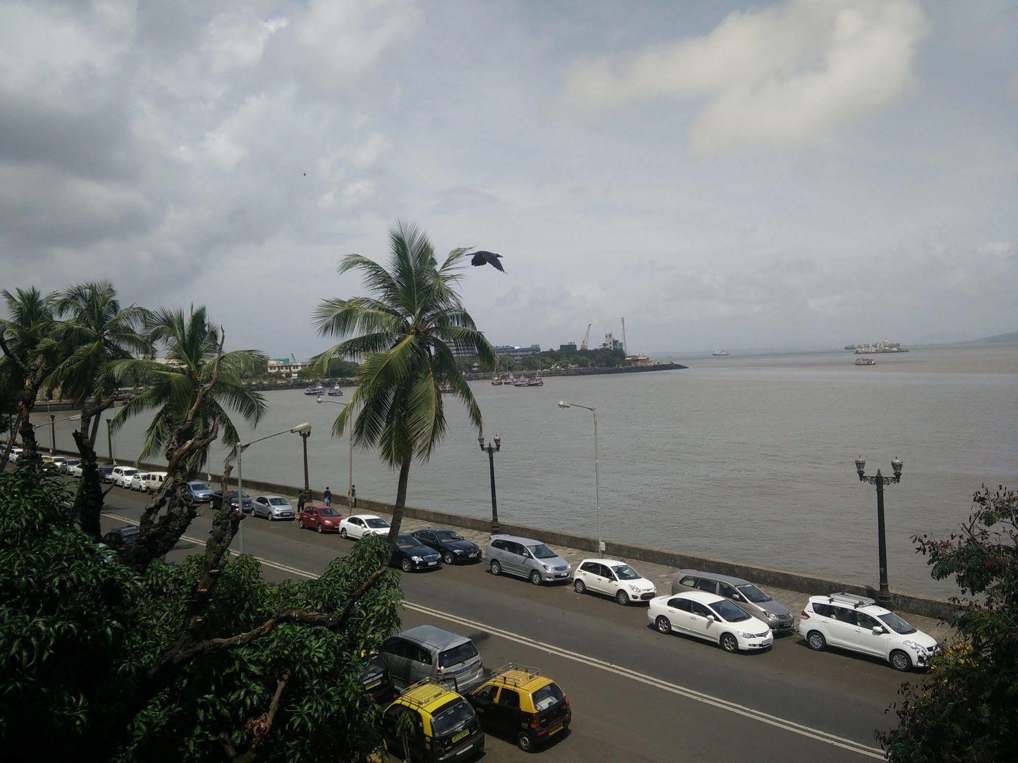 Strand Hotel, Colaba Мумбаи Экстерьер фото