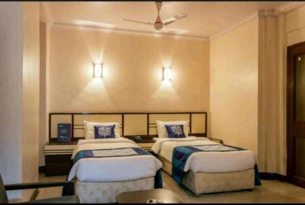 Strand Hotel, Colaba Мумбаи Экстерьер фото