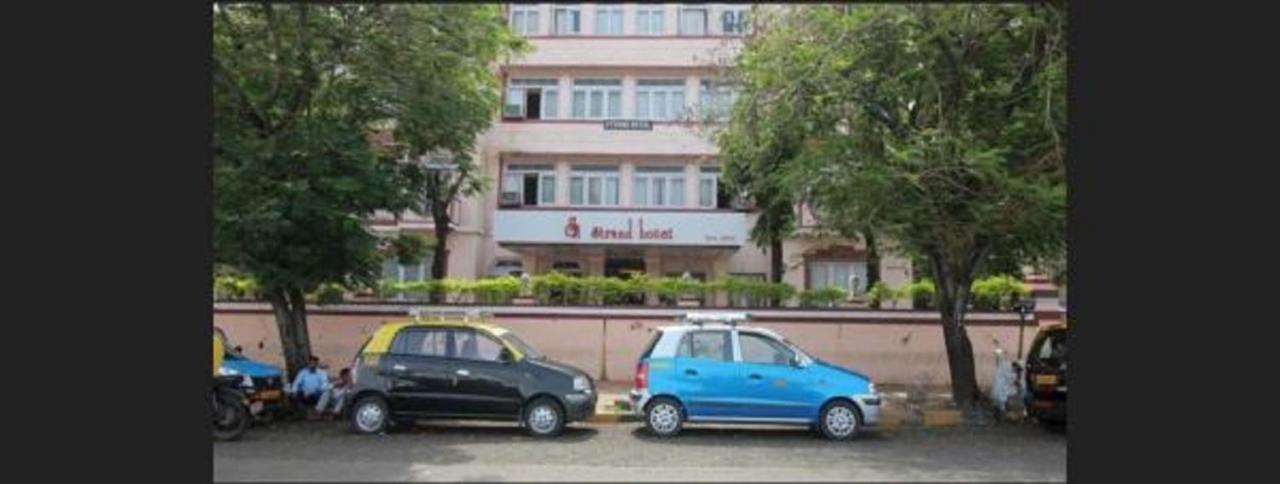 Strand Hotel, Colaba Мумбаи Экстерьер фото